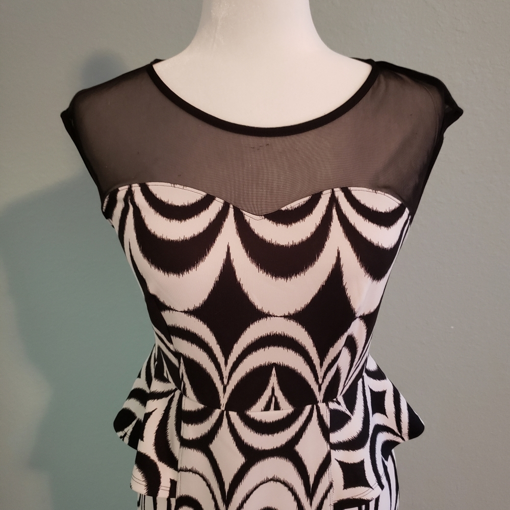 🎉 Valerie Bertinelli Cocktail Dress | NWOT - Picture 3 of 7